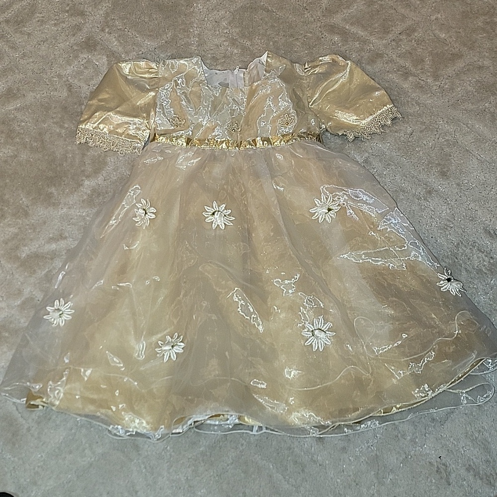 (J1) Formal girls Gold dress size 4